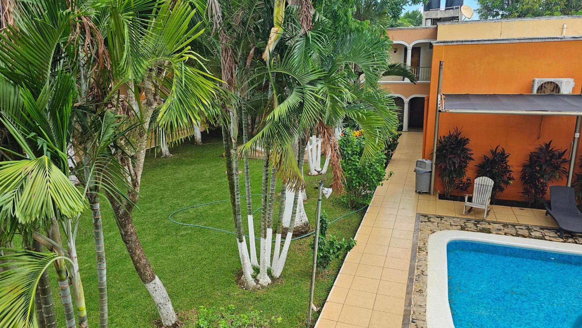 Los Cedros Uayamón 外观 照片